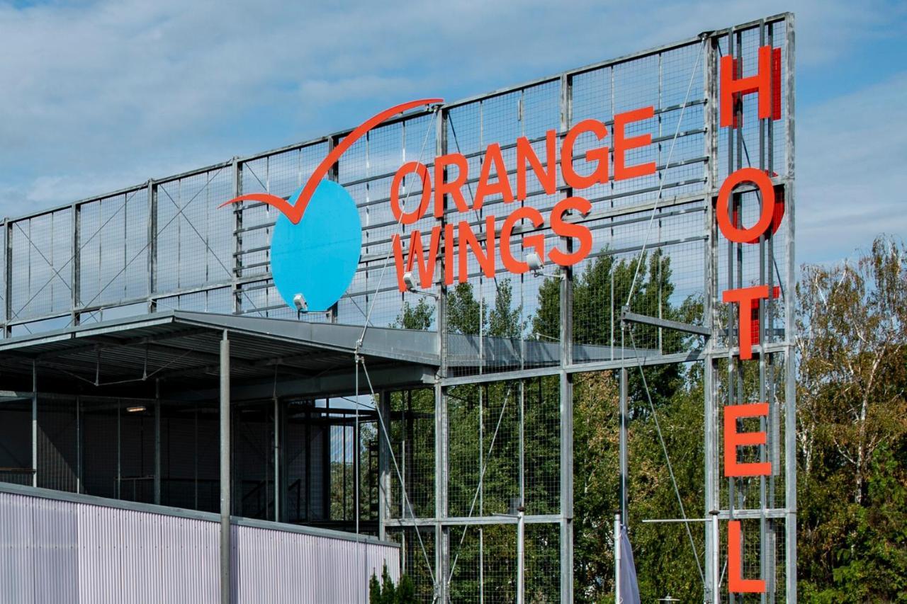 Orange Wings Krems Hotel Exterior photo